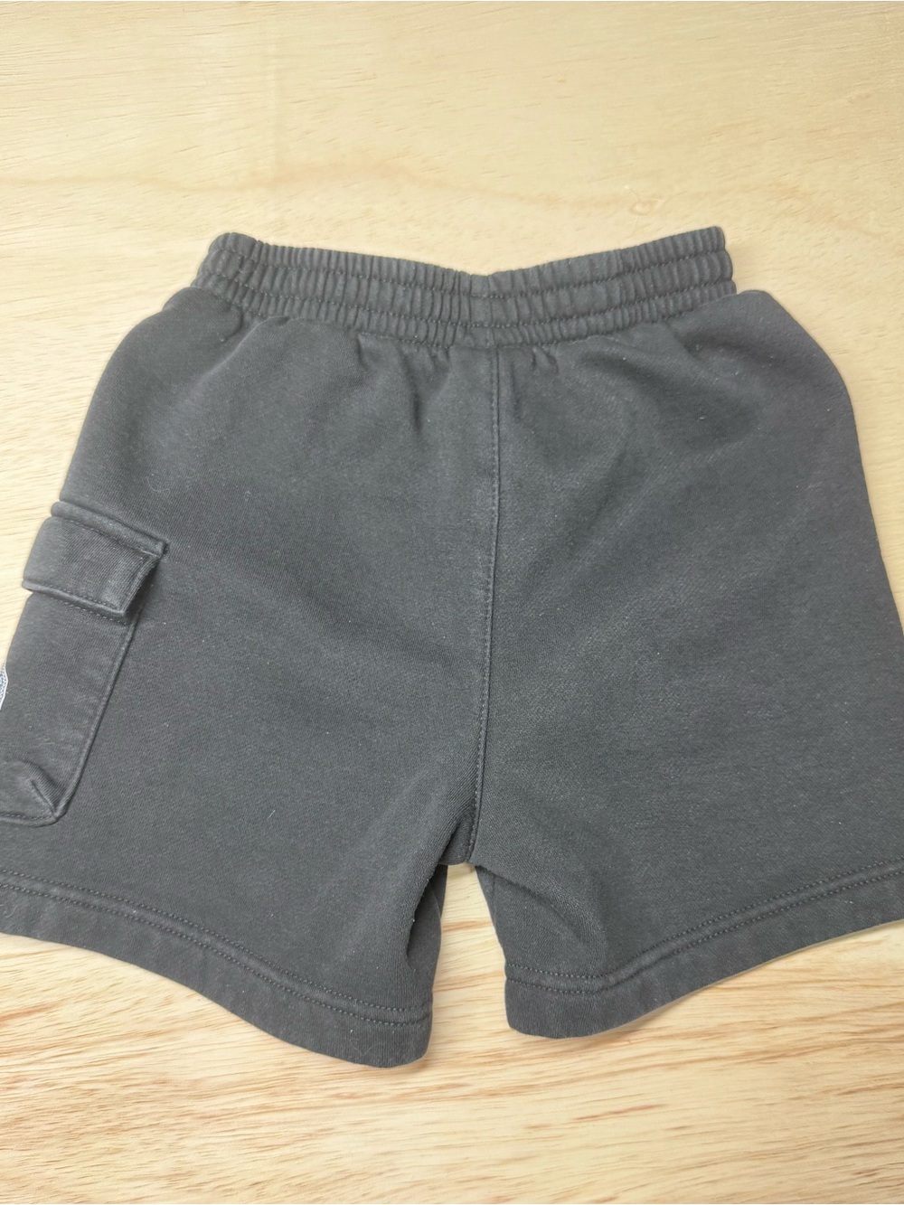 Boys Outfit Bundle Size 5/6 Hoodie Shirt Shorts Converse Set - Picture 3 of 10